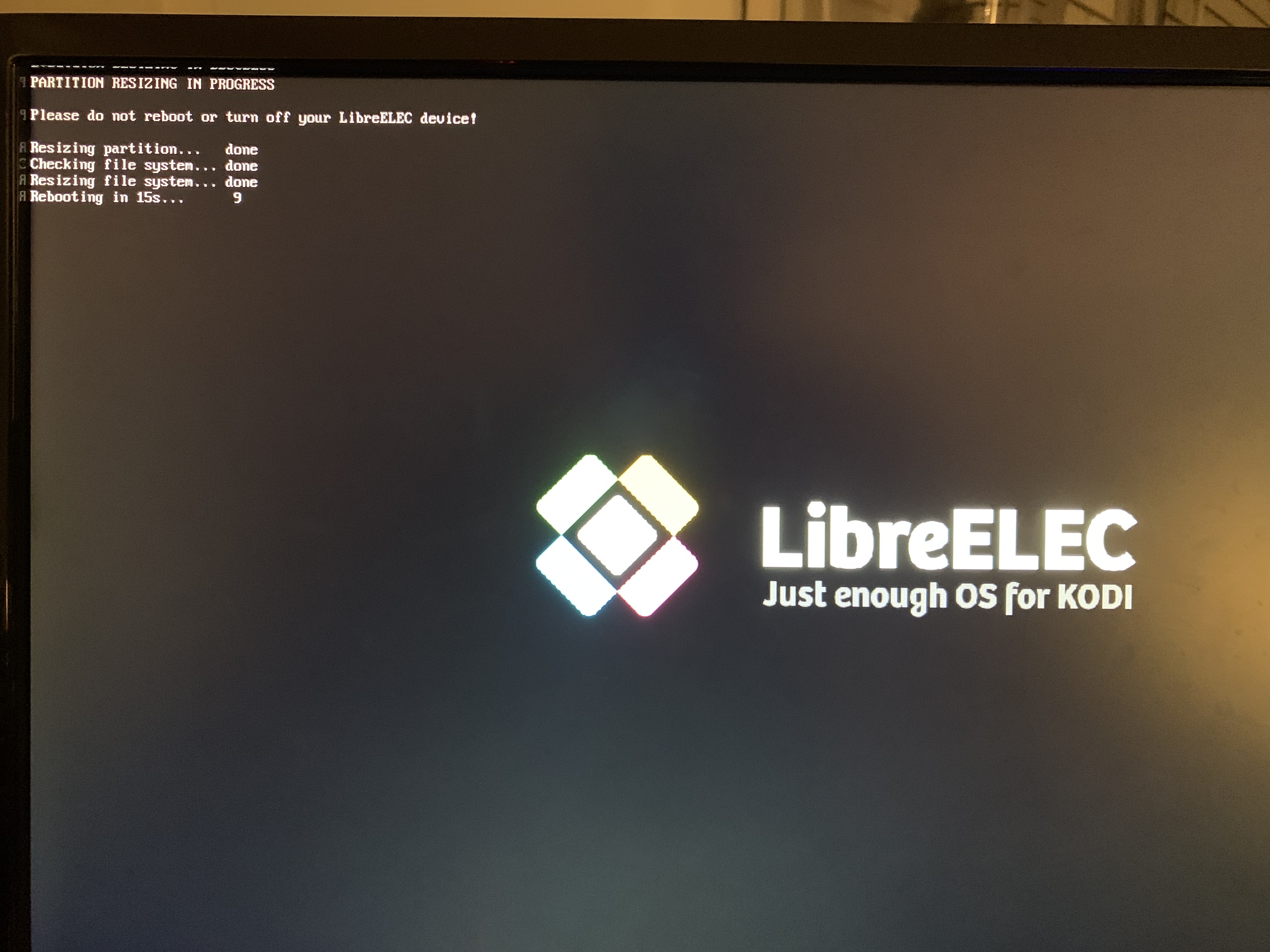 Upon booting LibreElec for the first time, it will resize the second partition then reboot once.